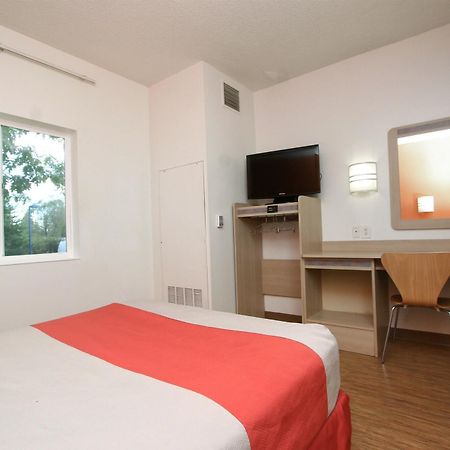 Motel 6-Colchester, Vt - Берлингтон Экстерьер фото