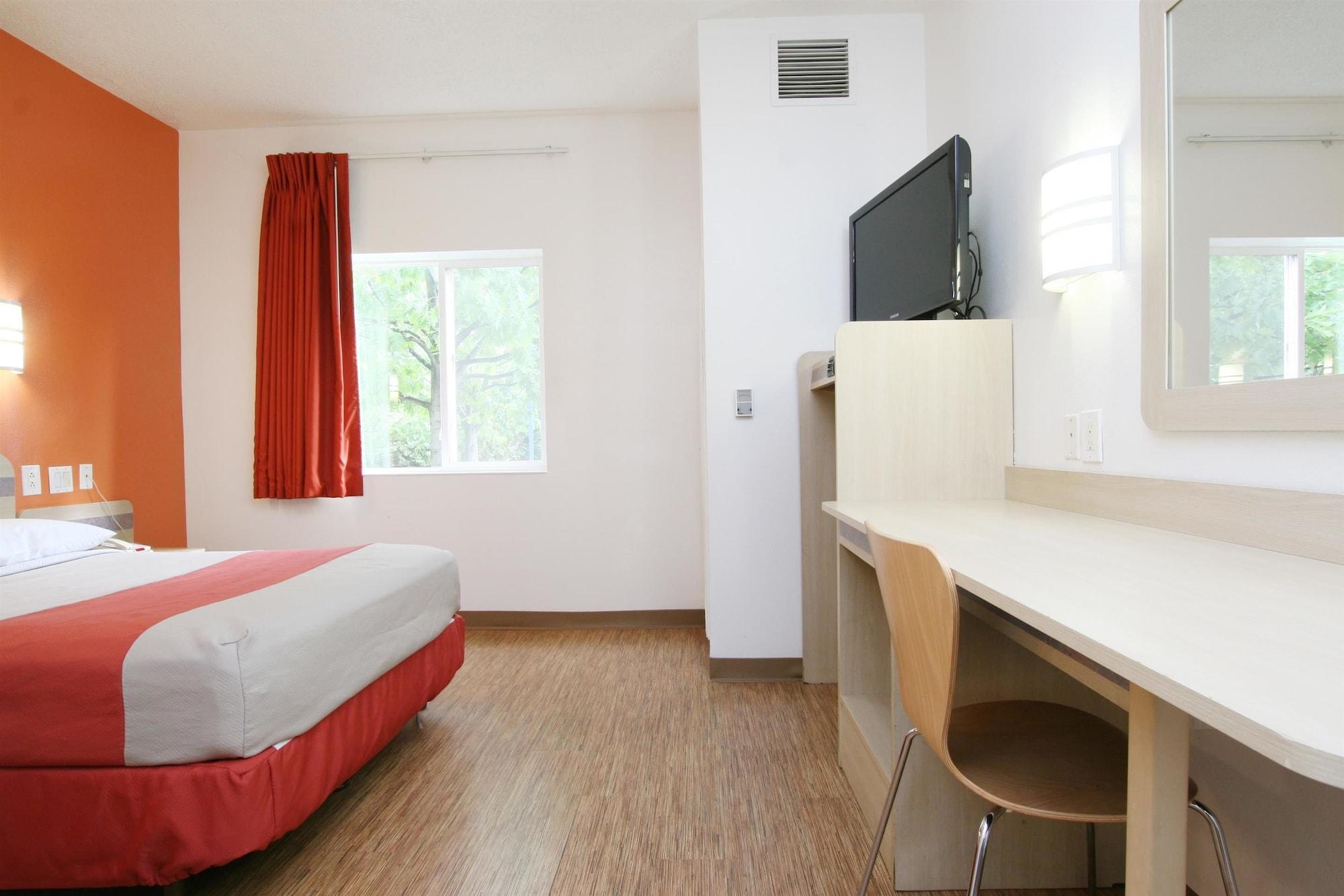 Motel 6-Colchester, Vt - Берлингтон Экстерьер фото