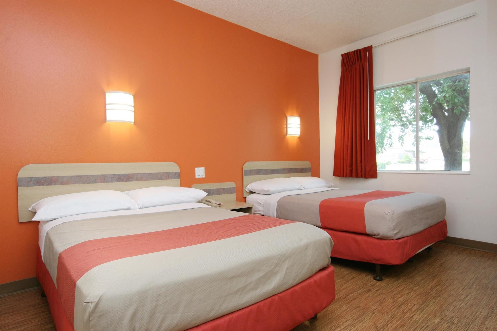 Motel 6-Colchester, Vt - Берлингтон Экстерьер фото