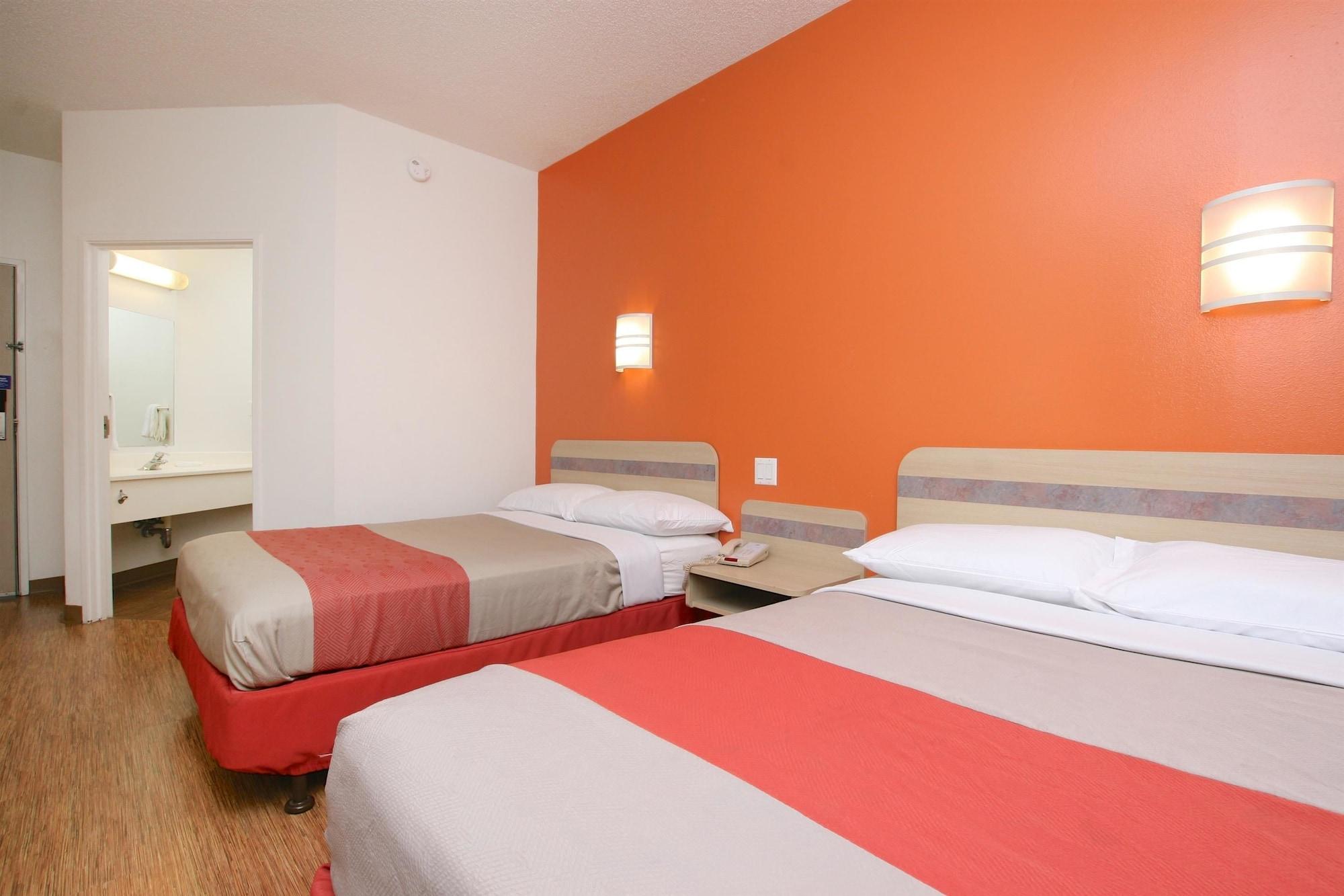 Motel 6-Colchester, Vt - Берлингтон Экстерьер фото